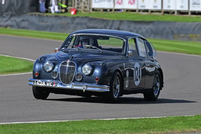Rights Managed : CJ12 1197 Richard Attwood, Nigel Webb, Jaguar Mk2 Rights Managed : CJ12 1197 Richard Attwood, Nigel Webb, Jaguar Mk2