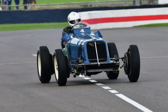 Rights Managed : CJ12 1285 Nicholas Topliss, ERA A-Type R4A Rights Managed : CJ12 1285 Nicholas Topliss, ERA A-Type R4A