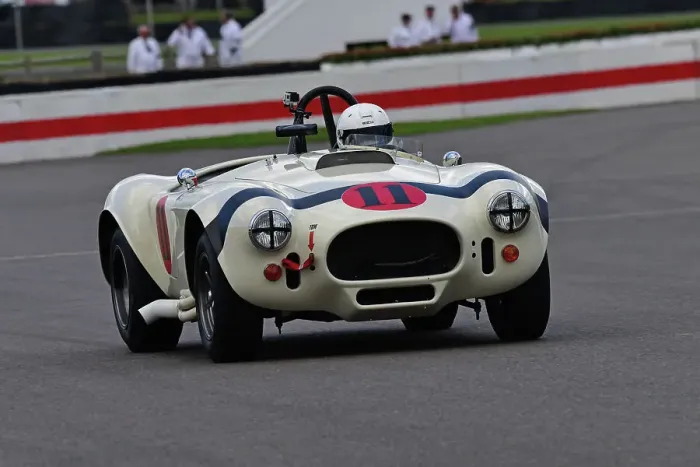 Rights Managed : CJ12 1332 Bill Shepherd, AC Cobra 427