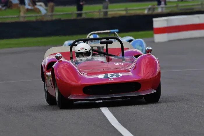 Rights Managed : CJ12 1333 Andrew Wareing, McLaren-Chevrolet M1B Rights Managed : CJ12 1333 Andrew Wareing, McLaren-Chevrolet M1B