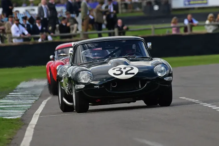 Rights Managed : CJ12 1531 Andrew Haddon, Steve Soper, Jaguar E-Type semi-lightweight Rights Managed : CJ12 1531 Andrew Haddon, Steve Soper, Jaguar E-Type semi-lightweight