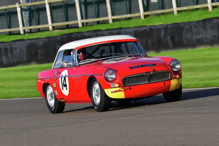 Rights Managed : CJ12 1733 Paul Woolmer, MG B Rights Managed : CJ12 1733 Paul Woolmer, MG B