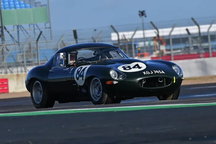 Framed Print : CJ12 3088 Read Gomm, Andrew Keith Lucas, Jaguar E-Type Low Drag Coupe Framed Print : CJ12 3088 Read Gomm, Andrew Keith Lucas, Jaguar E-Type Low Drag Coupe
