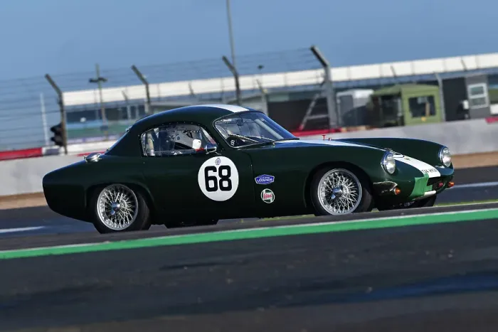 Framed Print : CJ12 3091 Marc Gordon, Nick Finburgh, Lotus Elite Framed Print : CJ12 3091 Marc Gordon, Nick Finburgh, Lotus Elite