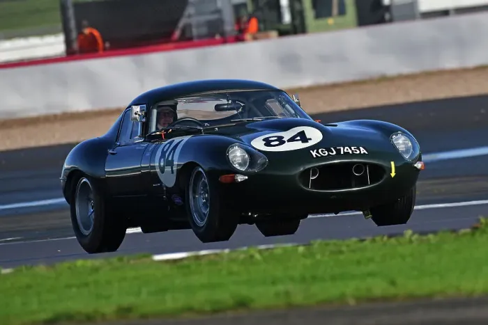 Framed Print : CJ12 3132 Read Gomm, Andrew Keith Lucas, Jaguar E-Type Low Drag Coupe Framed Print : CJ12 3132 Read Gomm, Andrew Keith Lucas, Jaguar E-Type Low Drag Coupe