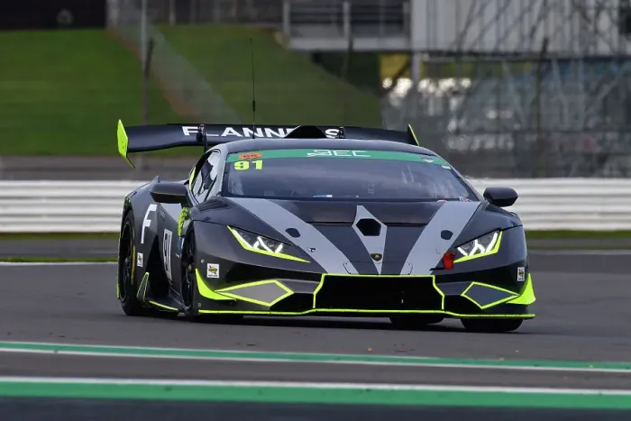 Framed Print : CJ12 3382 Chris Kemp, Lamborghini Huracan Super Trofeo Framed Print : CJ12 3382 Chris Kemp, Lamborghini Huracan Super Trofeo