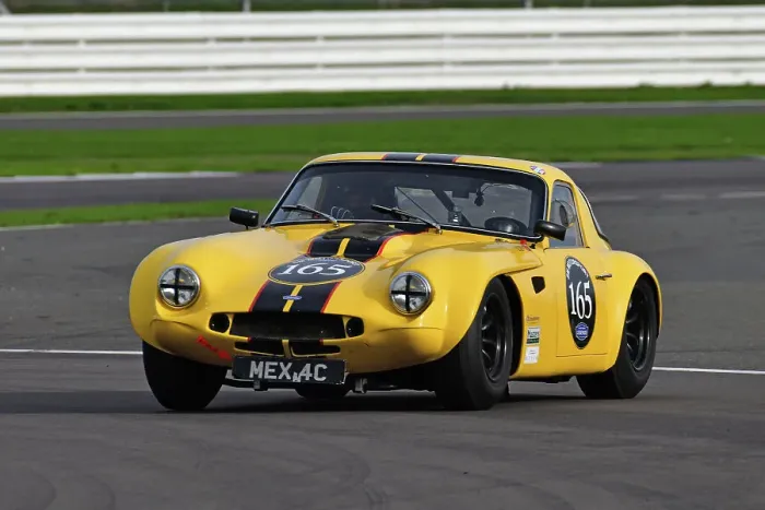 Framed Print : CJ12 3505 Charles Allison, Peter Thompson, TVR Griffith 400 Framed Print : CJ12 3505 Charles Allison, Peter Thompson, TVR Griffith 400