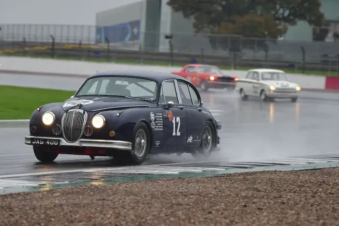 Framed Print : CJ12 3766 Grant Williams, Peter Snowdon, Jaguar Mk2 Framed Print : CJ12 3766 Grant Williams, Peter Snowdon, Jaguar Mk2