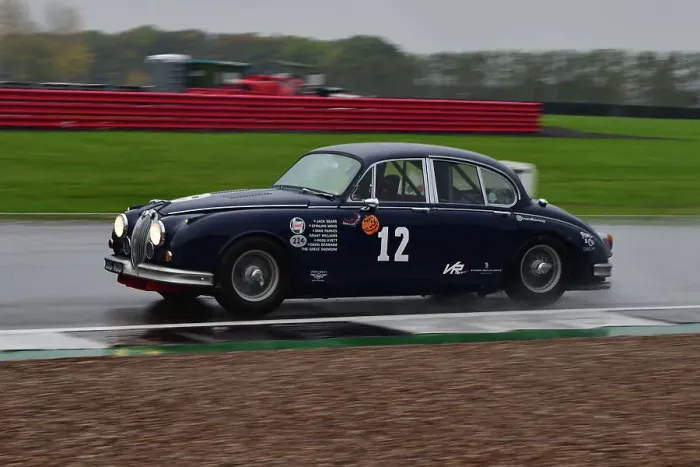 Framed Print : CJ12 3865 Grant Williams, Peter Snowdon, Jaguar Mk2 Framed Print : CJ12 3865 Grant Williams, Peter Snowdon, Jaguar Mk2