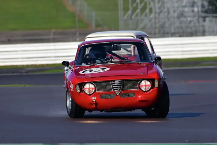 Framed Print : CJ12 4015 Alun Edwards, Alfa Romeo Giulia Sprint GT