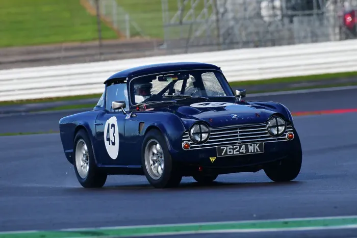 Framed Print : CJ12 4020 Alex Hurst, Triumph TR4 Framed Print : CJ12 4020 Alex Hurst, Triumph TR4