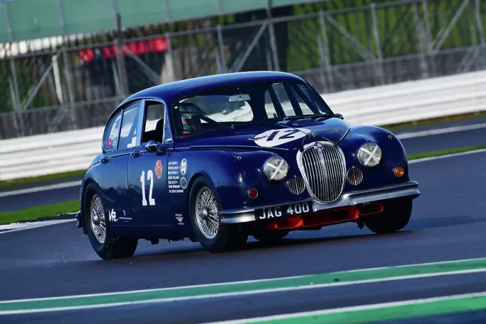 Framed Print : CJ12 4041 Grant Williams, Jaguar Mk2 Framed Print : CJ12 4041 Grant Williams, Jaguar Mk2