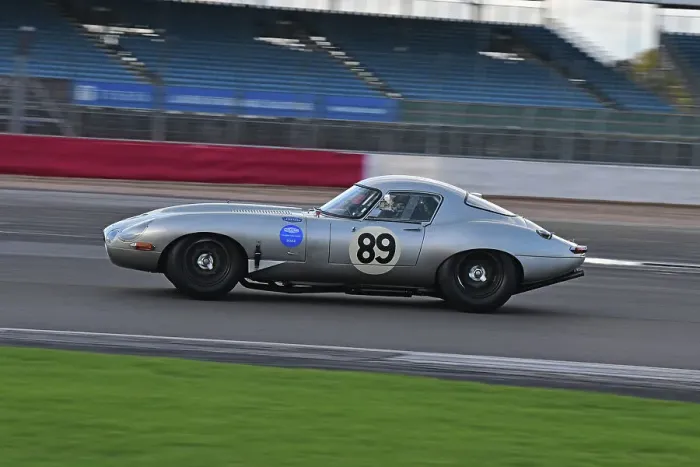Framed Print : CJ12 4323 Matthew Wrigley, Jaguar E-Type Framed Print : CJ12 4323 Matthew Wrigley, Jaguar E-Type