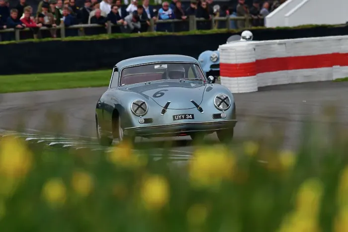 Rights Managed : CJ12 6316 Thomas Pead, Porsche 356 Rights Managed : CJ12 6316 Thomas Pead, Porsche 356