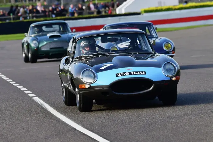 Rights Managed : CJ12 6552 Richard Meins, Jaguar E-Type Rights Managed : CJ12 6552 Richard Meins, Jaguar E-Type