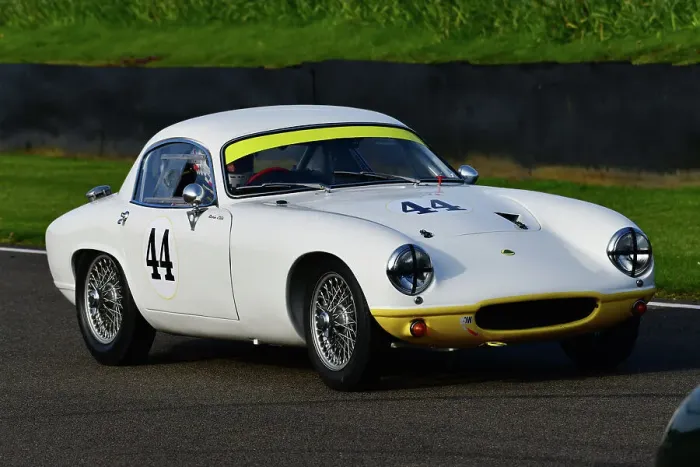 Rights Managed : CJ12 6560 Robin Ellis, Lotus Elite Rights Managed : CJ12 6560 Robin Ellis, Lotus Elite