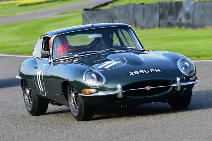 Rights Managed : CJ12 6564 Robert Kauffman, Jaguar E-Type Rights Managed : CJ12 6564 Robert Kauffman, Jaguar E-Type
