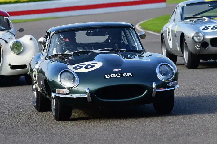 Rights Managed : CJ12 6566 Niall McFadden, Jaguar E-Type Rights Managed : CJ12 6566 Niall McFadden, Jaguar E-Type