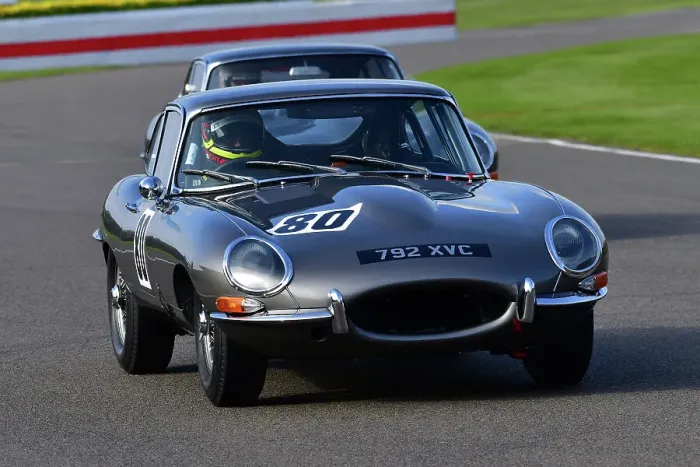 Rights Managed : CJ12 6569 Benoit Treluyer, Jaguar E-Type Rights Managed : CJ12 6569 Benoit Treluyer, Jaguar E-Type
