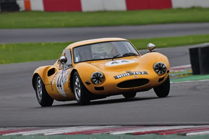 Framed Print : CJ12 7253 Chris Blewett, Ginetta G4 Framed Print : CJ12 7253 Chris Blewett, Ginetta G4