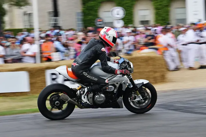 Rights Managed : CJ12 9871 Norton V4CR Rights Managed : CJ12 9871 Norton V4CR
