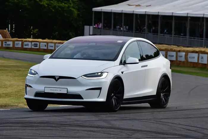 Rights Managed : CJ13 0086 Tesla Model X Rights Managed : CJ13 0086 Tesla Model X