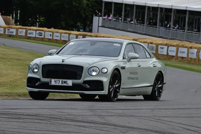 Rights Managed : CJ13 0145 Bentley Flying Spur Speed Edition 12 Rights Managed : CJ13 0145 Bentley Flying Spur Speed Edition 12
