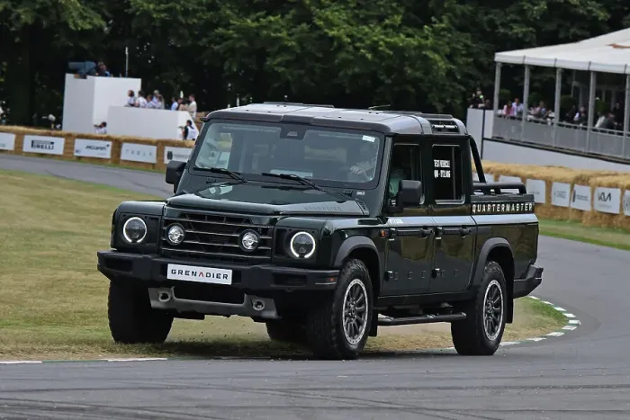 Rights Managed : CJ13 0188 Jack Golf, INEOS Grenadier Quartermaster Rights Managed : CJ13 0188 Jack Golf, INEOS Grenadier Quartermaster
