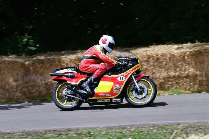 Rights Managed : CJ13 0299 Mick Grant, Suzuki XR69 Rights Managed : CJ13 0299 Mick Grant, Suzuki XR69