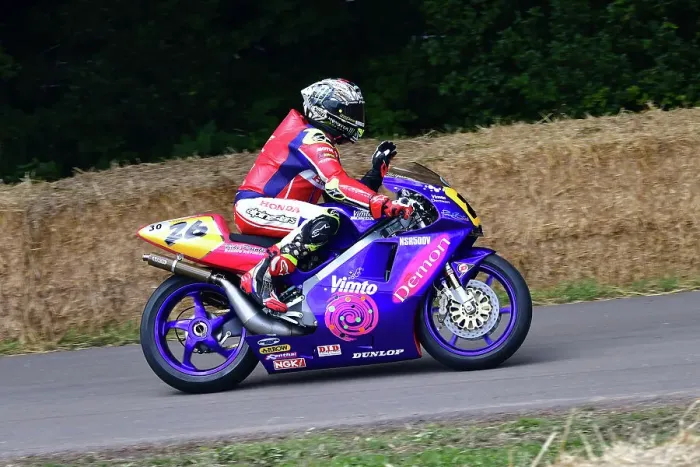 Rights Managed : CJ13 0338 John McGuinness, Honda NSR500V Rights Managed : CJ13 0338 John McGuinness, Honda NSR500V
