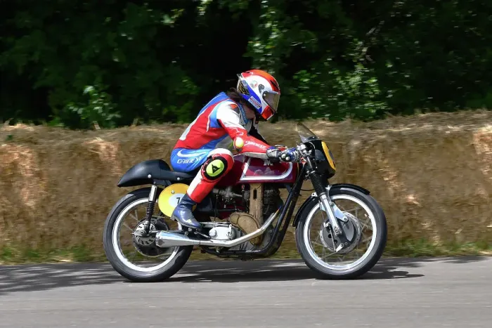 Rights Managed : CJ13 0419 Matchless G50 500