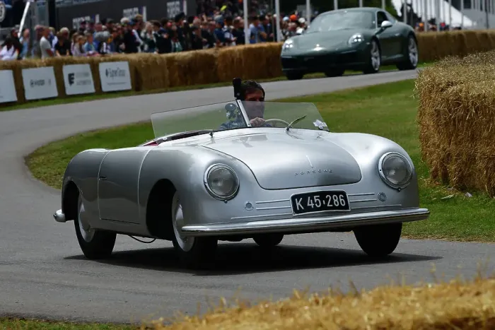 Rights Managed : CJ13 0710 Mark Webber, Porsche 356-1, K45 286, the first real Porsche Rights Managed : CJ13 0710 Mark Webber, Porsche 356-1, K45 286, the first real Porsche