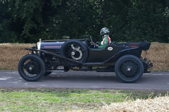 Rights Managed : CJ13 0804 William Medcalf, Bentley 3 litre