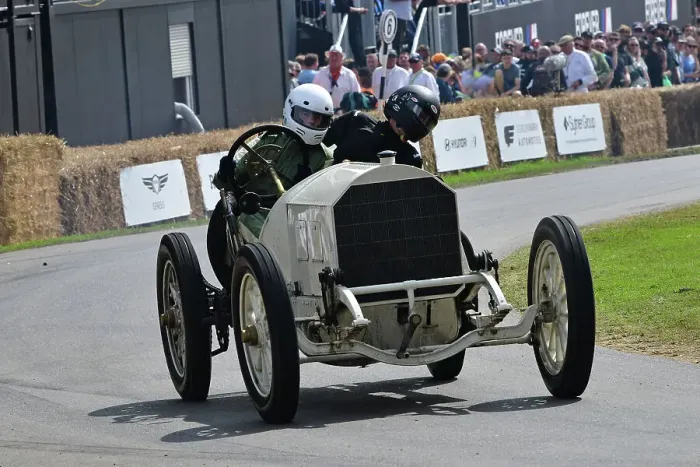 Rights Managed : CJ13 0892 Archie Collings, Mercedes 120hp Rights Managed : CJ13 0892 Archie Collings, Mercedes 120hp