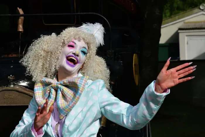 Rights Managed : CJ13 0909 Lady clown Rights Managed : CJ13 0909 Lady clown