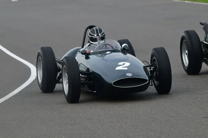 Rights Managed : CJ13 1370 Andrew Willis, BRM P48 Rights Managed : CJ13 1370 Andrew Willis, BRM P48