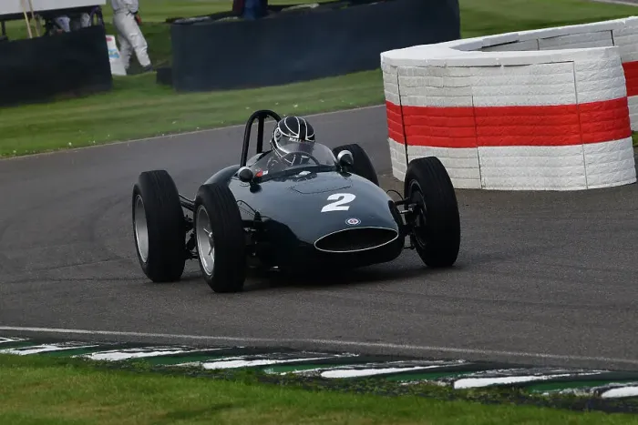 Rights Managed : CJ13 1375 Andrew Willis, BRM P48