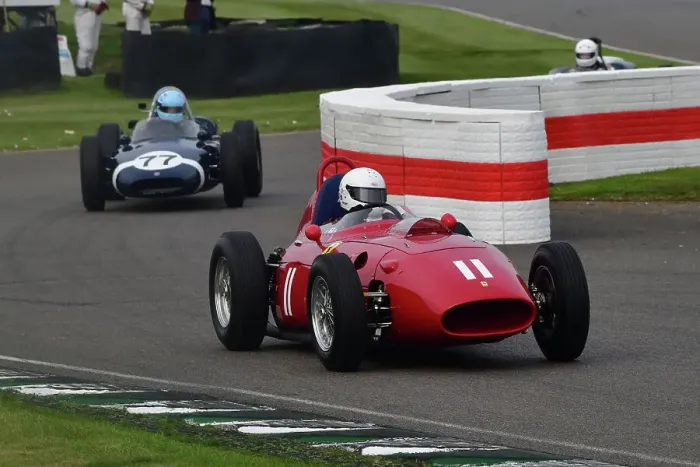 Rights Managed : CJ13 1431 Tony Smith, Ferrari 246 Dino, Nicholas Topliss, Cooper-Climax T53 lowline Rights Managed : CJ13 1431 Tony Smith, Ferrari 246 Dino, Nicholas Topliss, Cooper-Climax T53 lowline