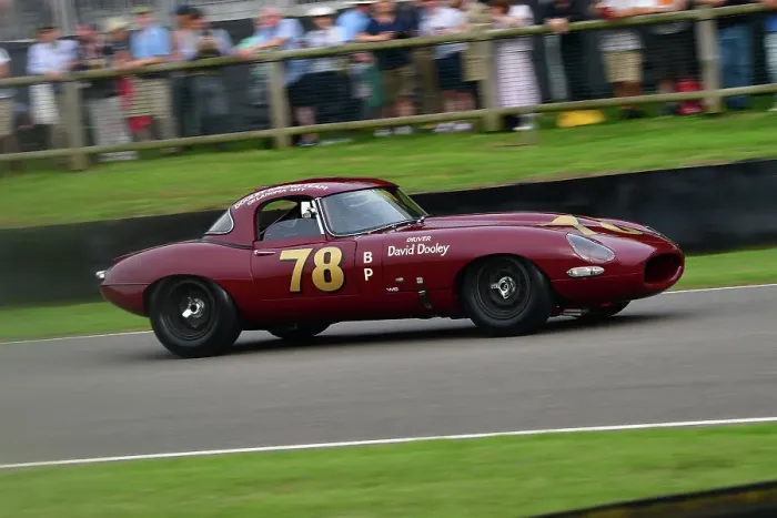 Rights Managed : CJ13 1569 William Paul, Andy Priaulx, Jaguar E-Type semi-lightweight