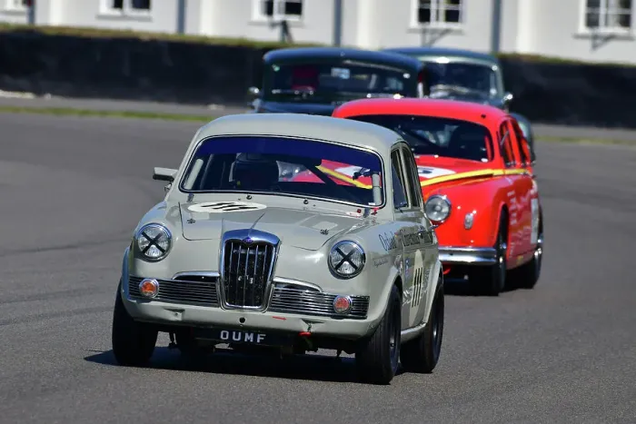 Rights Managed : CJ13 2744 Ding Boston, Jochen Mass, Riley one point five Rights Managed : CJ13 2744 Ding Boston, Jochen Mass, Riley one point five