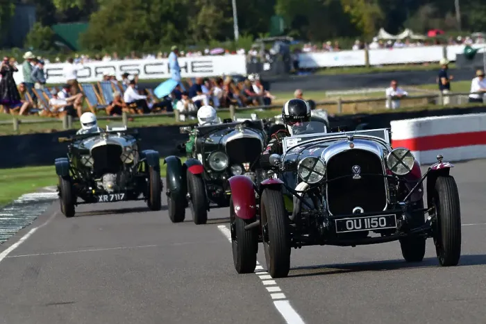 Rights Managed : CJ13 2941 Jack Bond, James Baxter, Chrysler Model 72 Rights Managed : CJ13 2941 Jack Bond, James Baxter, Chrysler Model 72