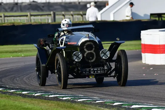 Rights Managed : CJ13 3030 Jonathan Turner, Bentley 3 litre Rights Managed : CJ13 3030 Jonathan Turner, Bentley 3 litre