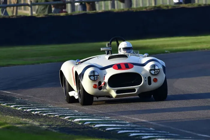 Rights Managed : CJ13 3290 Bill Shepherd, AC Shelby Cobra 427 Rights Managed : CJ13 3290 Bill Shepherd, AC Shelby Cobra 427