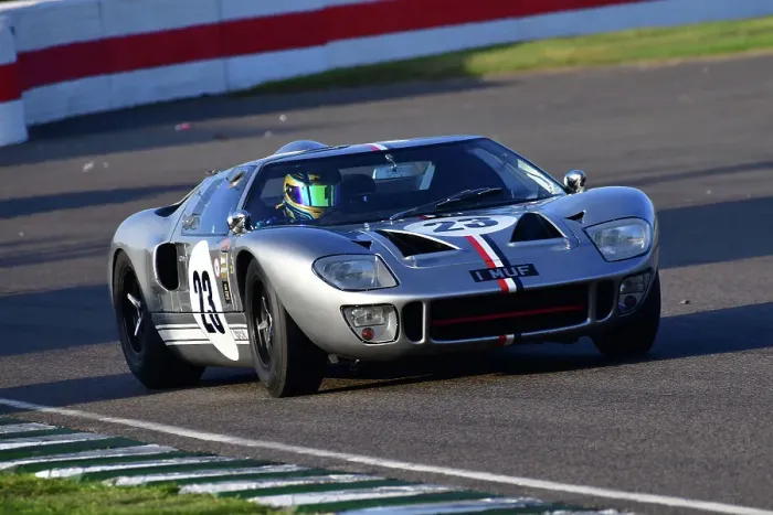 Rights Managed : CJ13 3295 Jeremy Cottingham, Ford GT40 Rights Managed : CJ13 3295 Jeremy Cottingham, Ford GT40