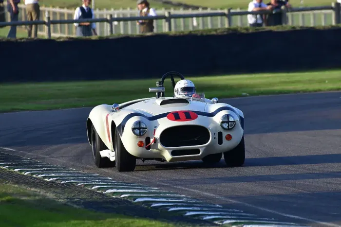 Rights Managed : CJ13 3317 Bill Shepherd, AC Shelby Cobra 427 Rights Managed : CJ13 3317 Bill Shepherd, AC Shelby Cobra 427