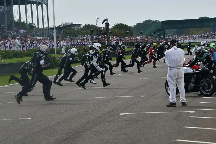 Rights Managed : CJ13 3411 Le Mans-style start Rights Managed : CJ13 3411 Le Mans-style start