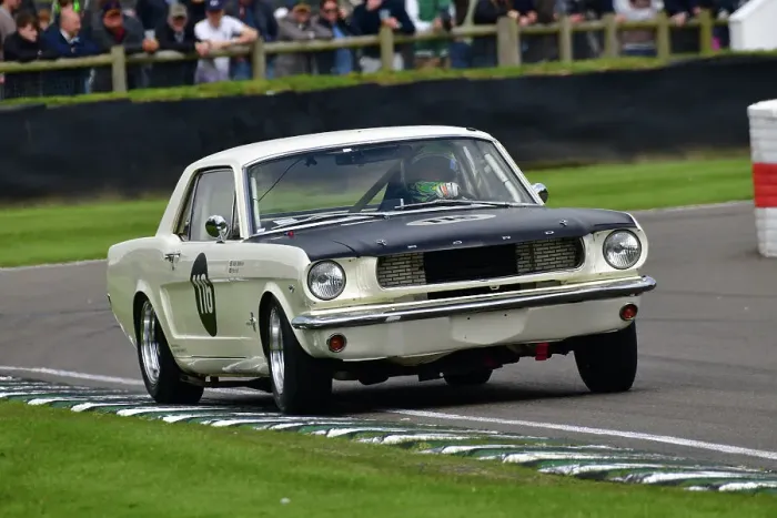 Rights Managed : CJ13 5186 Mark Mathieson, Rob Huff, Ford Mustang Rights Managed : CJ13 5186 Mark Mathieson, Rob Huff, Ford Mustang