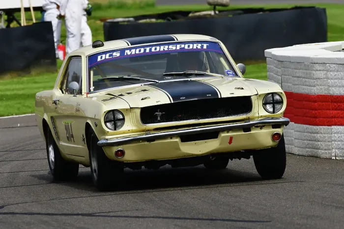 Rights Managed : CJ13 5254 Bas Jansen, Kevin Abbring, Ford Mustang
