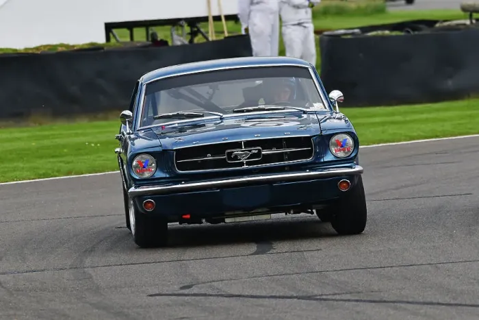 Rights Managed : CJ13 5274 Andrew Haddon, Dario Franchitti, Ford Mustang
