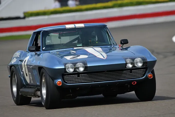Rights Managed : CJ13 5410 Rob Jarvis, Chevrolet Corvette Sting Ray Rights Managed : CJ13 5410 Rob Jarvis, Chevrolet Corvette Sting Ray